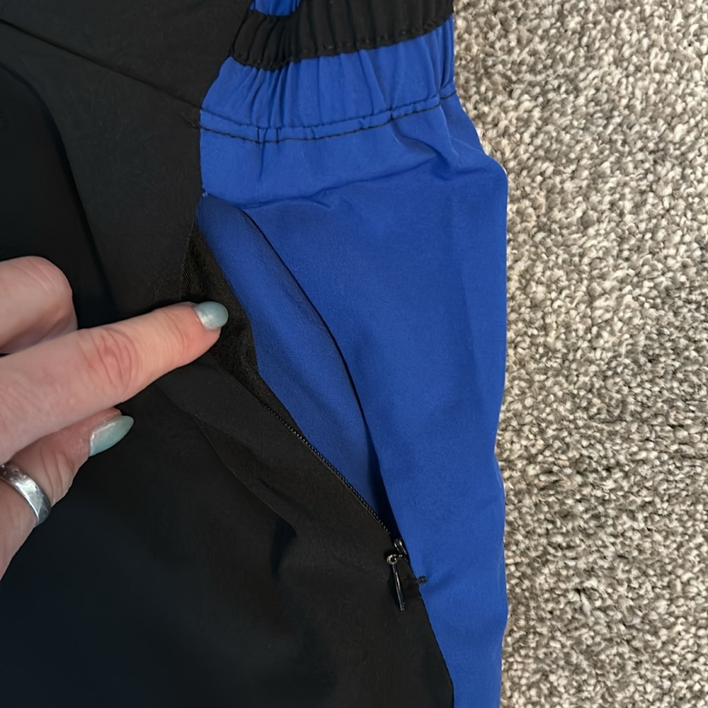 Fabletics Joggers - Picture 3 of 5